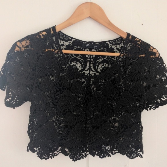 Forever 21 Tops - Black Crochet Lace Crop Top